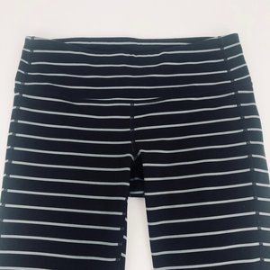 Athleta Leggings Chaturanga Capri Yoga Pants Small